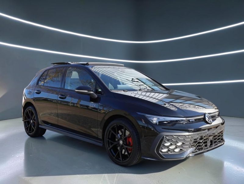 VOLKSWAGEN GOLF VIII GTE FACELIFT  272CH 