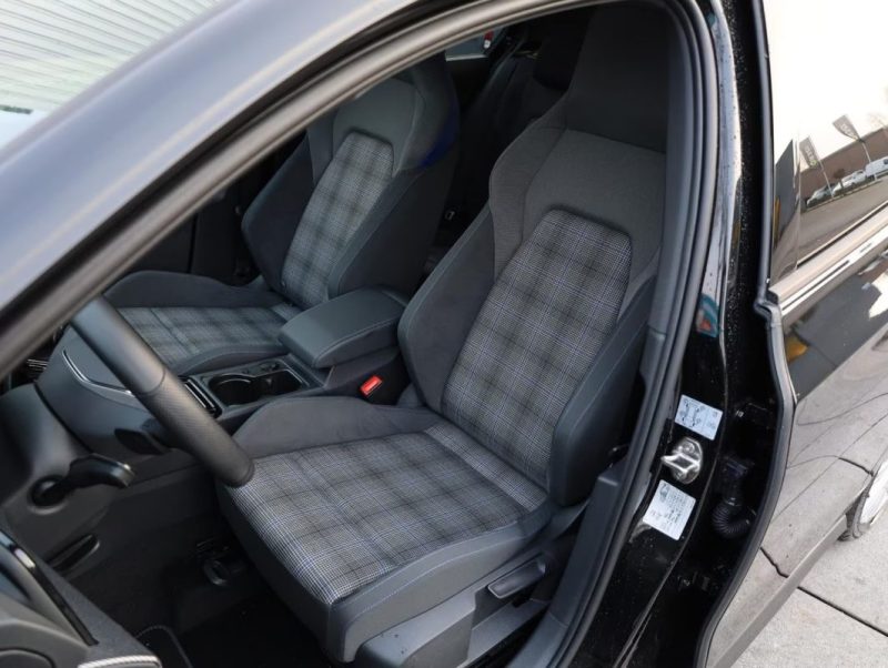 VOLKSWAGEN GOLF VIII GTE FACELIFT  272CH 