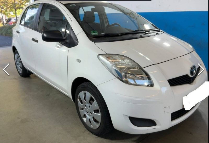 TOYOTA YARIS 1.0 VVT- I COOL 70CH 2009