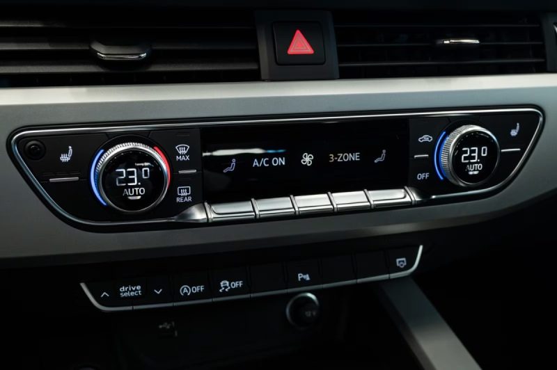 AUDI A4 AVANT 50 TDI QUATTRO S LINE 3.0 V6 TDI 286CH 