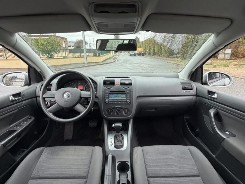 VOLKSWAGEN GOLF 1,6L FSI 102 CV 2004