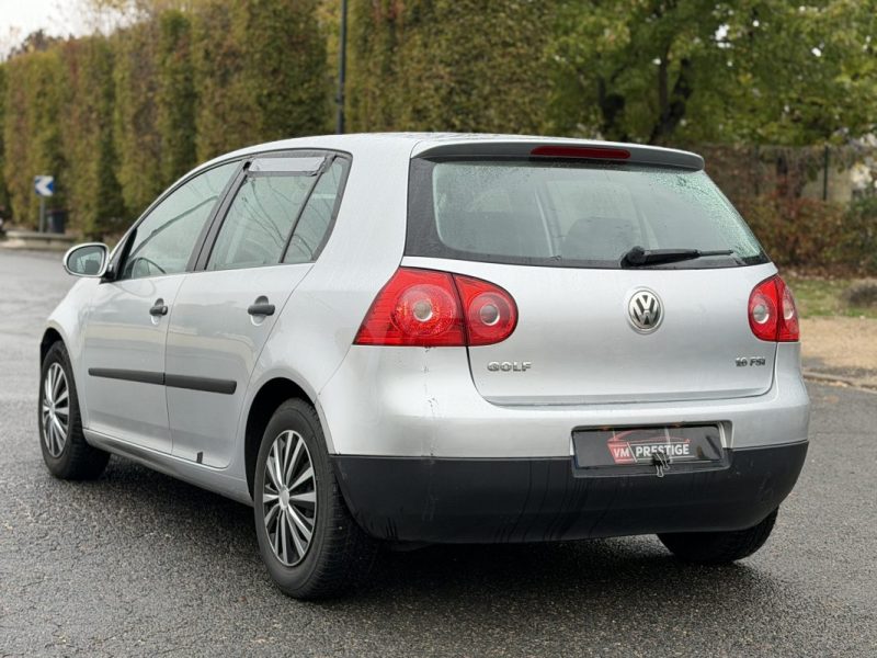 VOLKSWAGEN GOLF 1,6L FSI 102 CV 2004