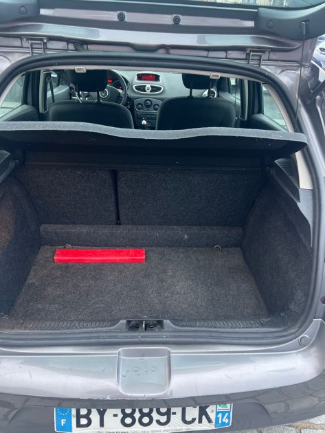 RENAULT CLIO III 1.5 DCI 2011
