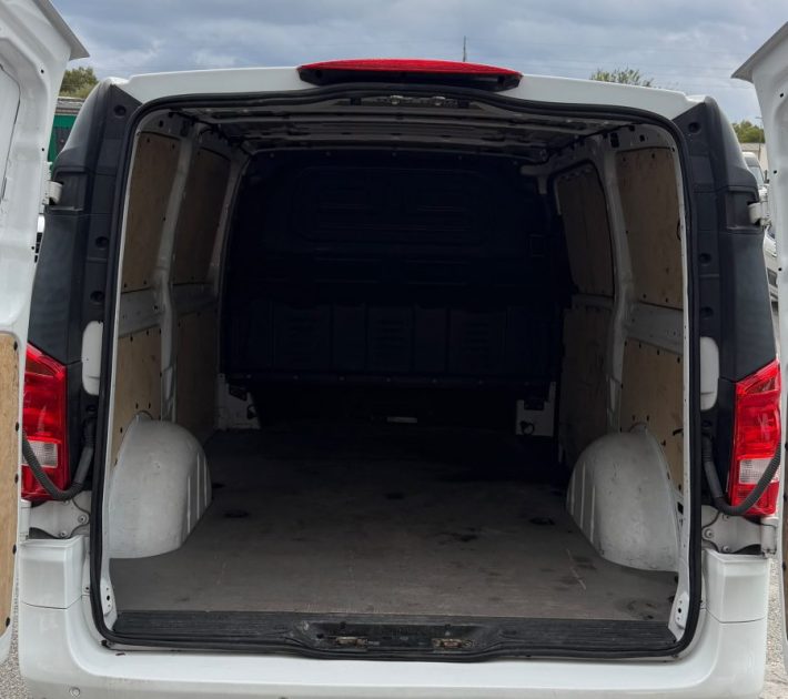 MERCEDES-BENZ Vito Fg 114 CDI 2.0 CDI 136CH Mixto Long Propulsion 9G-Tronic