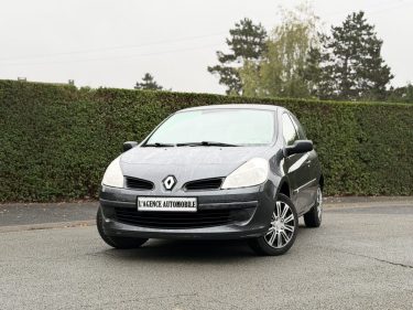 Magnfique Clio 3 Faible Kilométrage 1.2 75ch