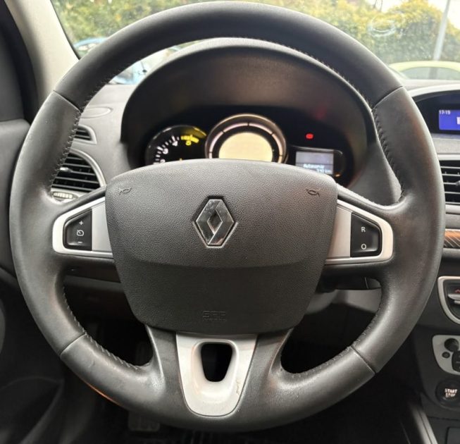 RENAULT MEGANE III  Coupé 1.5L eco2 dCi 110cv / Révisée&Garantie 