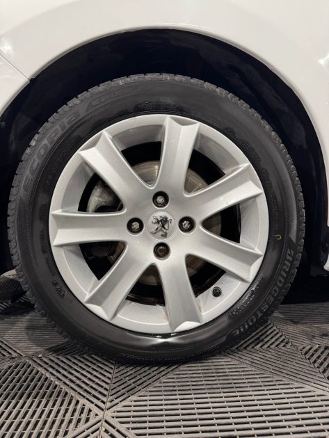 PEUGEOT 207 1.6 16V VTI 120CV 