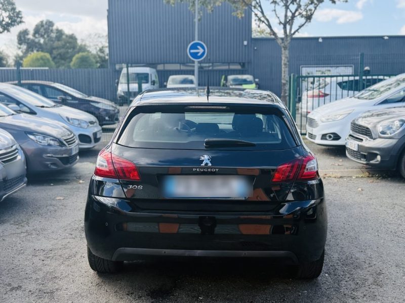 PEUGEOT 308 II 1.6 HDI 120 cv - Active