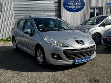 PEUGEOT 207 1.4 75CH 2011