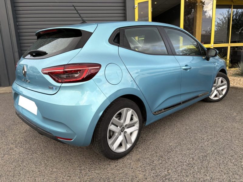 RENAULT CLIO V 1.6 E TECH 140 2022
