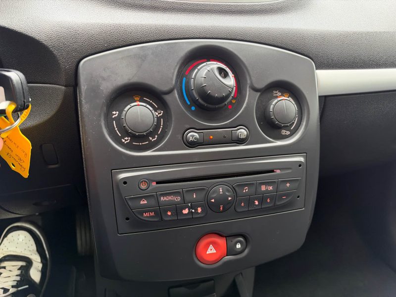 RENAULT  CLIO 1.2 75CV EXPRESSION