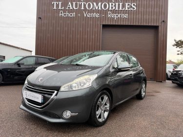 PEUGEOT 208 1.6 E-HDI ALLURE  