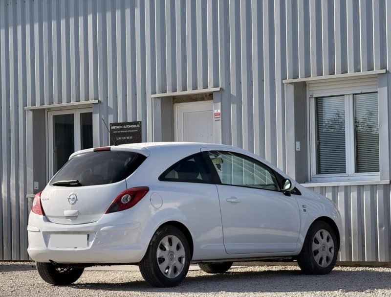 OPEL CORSA D 1.2 GPL 16V  75CV  2010 176 000 KM 