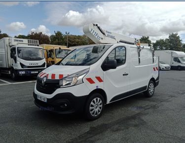 RENAULT TRAFIC TRAFIC NACELLE TRONGEE 10.60 MÈTRE  2020