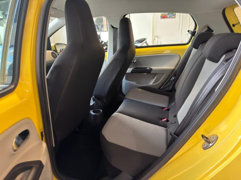 SEAT MII 1.0 60 REFERENCE 2012