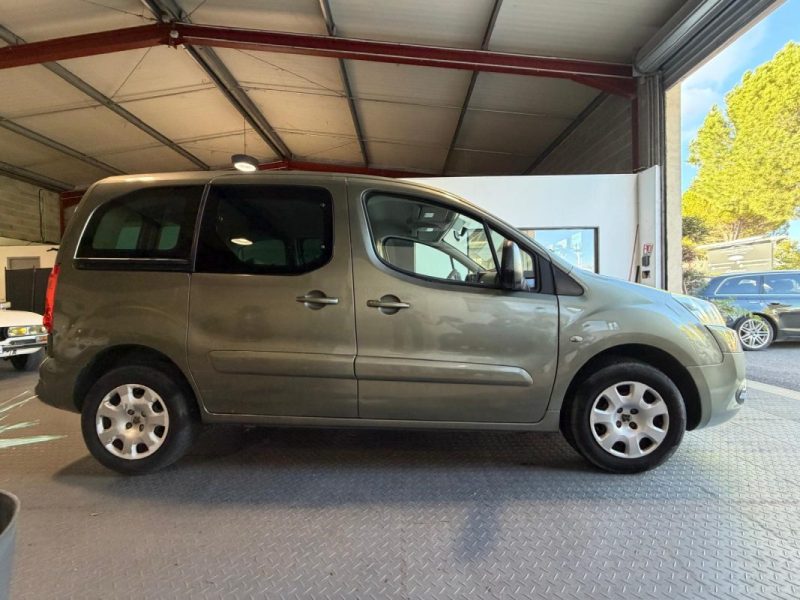 PEUGEOT PARTNER  2011