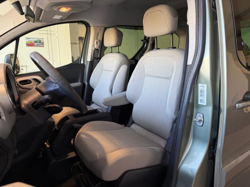 PEUGEOT PARTNER  2011