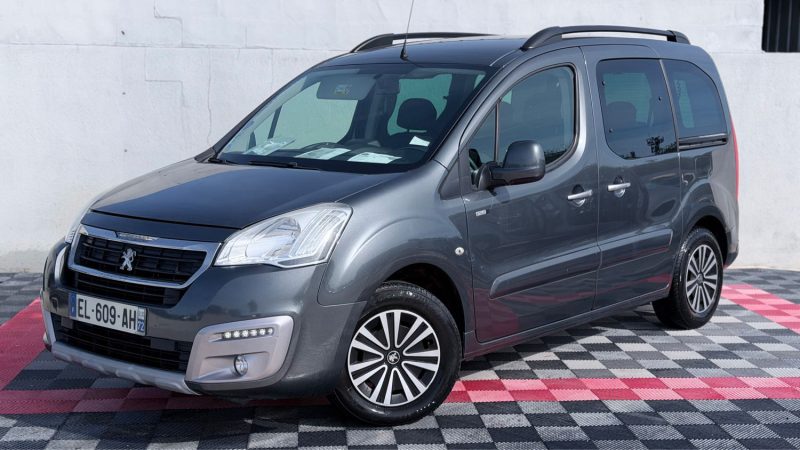 PEUGEOT PARTNER TEPEE 1.2 PE THP 110 STYLE PREMIERE MAINS  2017
