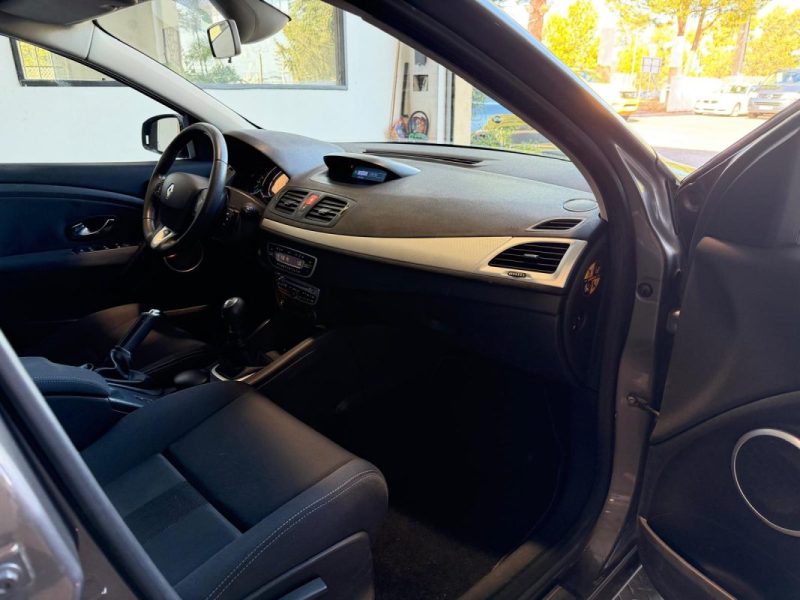 RENAULT MEGANE III 35 PORTES 1.4 2010
