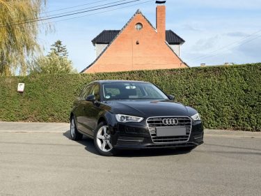 ✅ Très Belle AUDI A3 SPORTBACK 1.2 TFSI 110ch // Première Main // Entretien Exclusif en Concession