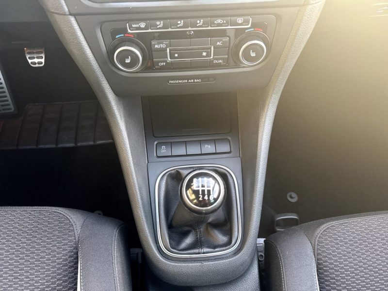 VOLKSWAGEN GOLF VI R LINE ESSENCE 2012 PACK GTI GARANTIE 12 MOIS