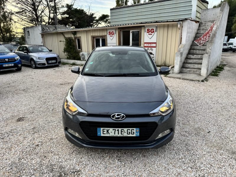 HYUNDAI I 20 1.0 GDI - 100CH  2017
