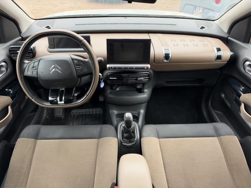CITROEN C4 CACTUS SHINE DISTRIBUTION FAITE TOIT PANORAMIQUE CAMERA DE RECUL 