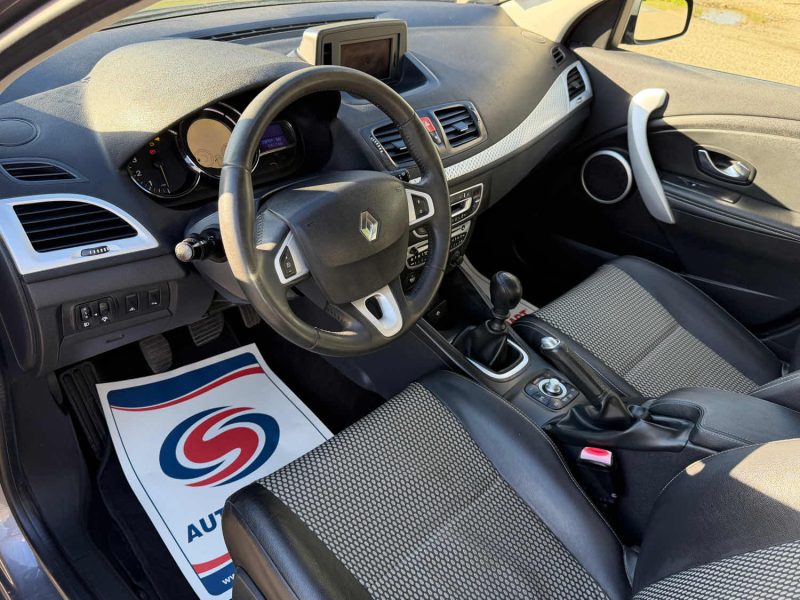 RENAULT MEGANE III 1.5 DCI 110 CH TOMTOM EDITION - GPS - Bluetooth - Révisée & Garantie 6 Mois