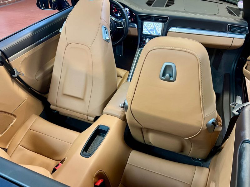 PORSCHE 991 CABRIOLET 3.0 Carrera 370ch