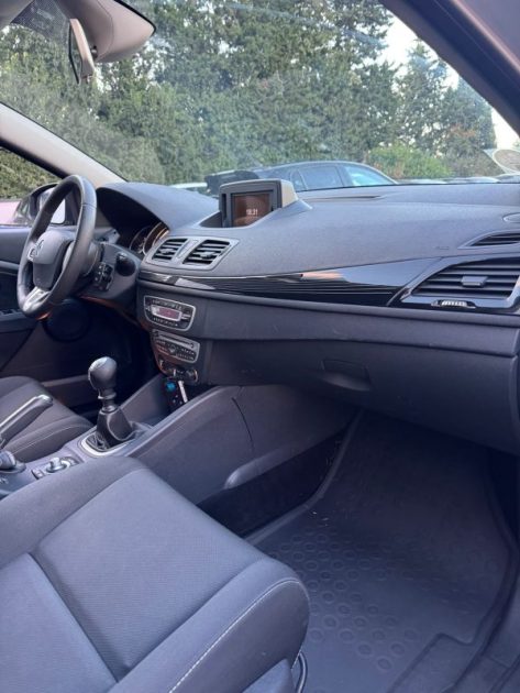 RENAULT MEGANE lll ESTATE 1.5 DCI 110cv TOMTOM ✅ 1 ERE MAIN 