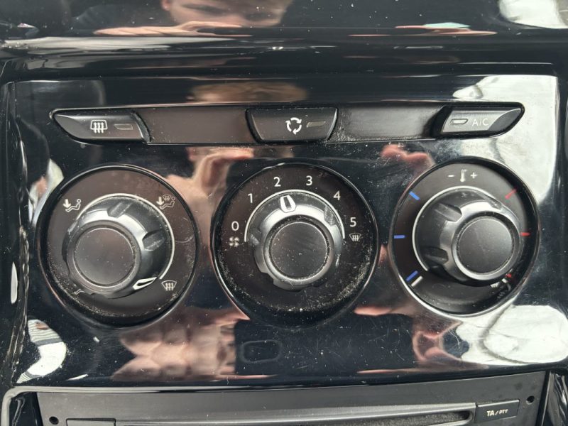 CITROEN DS3  2014 - ENTRETIEN COMPLET