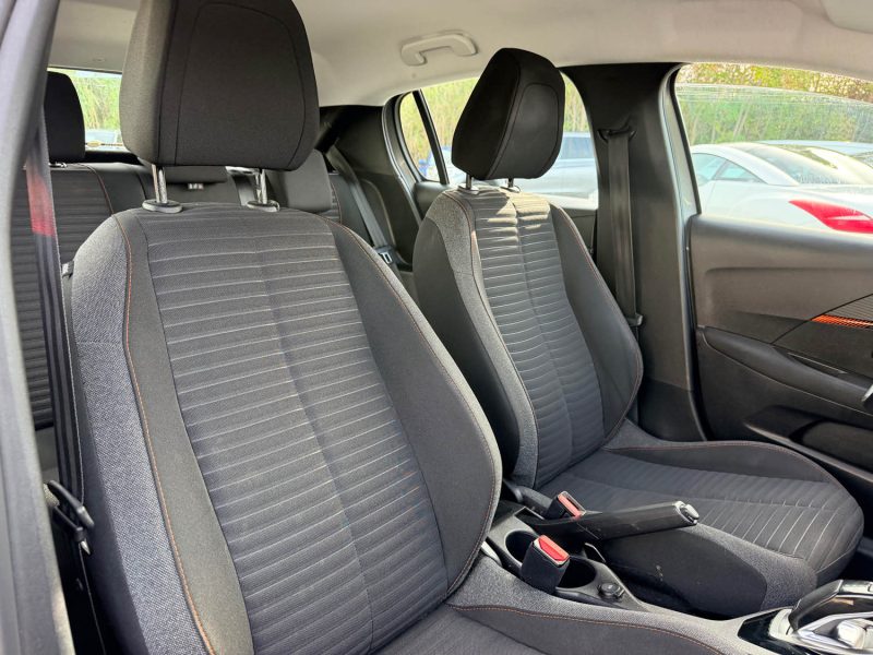 PEUGEOT 208 100 S&S EAT 8 ACTIVE 150MKM