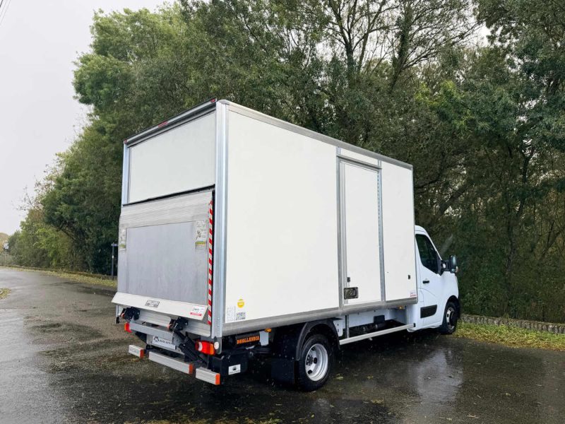 RENAULT MASTER III CC PROP RJ3500 L4 DCI 130 GRAND CONFORT 2020