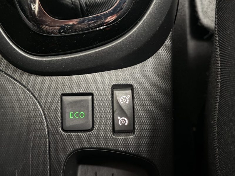 RENAULT CAPTUR 1.2 TCE 120ch ENERGY INTENS E6 EDC