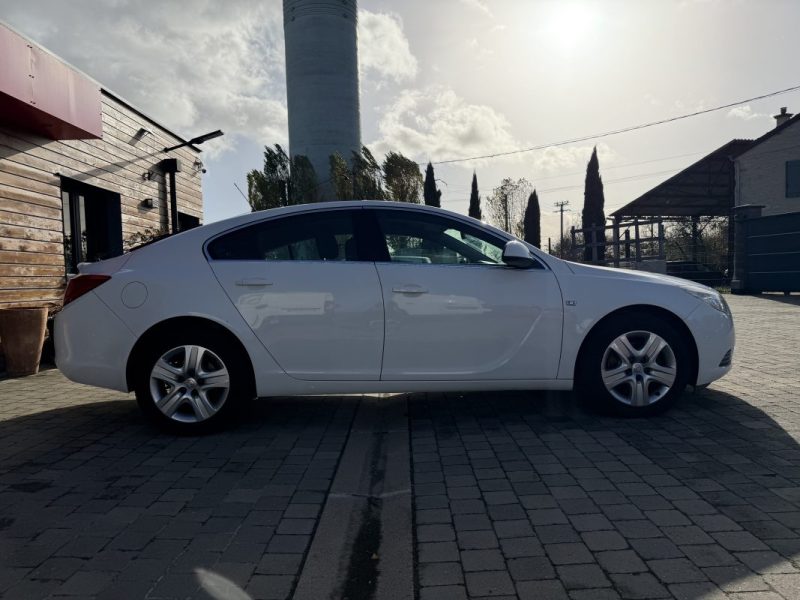 Opel Insignia 2.0 CDTI Edition