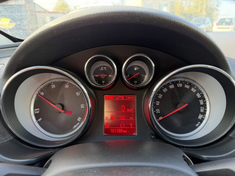 Opel Insignia 2.0 CDTI Edition