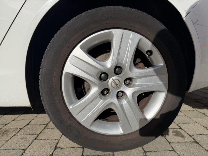 Opel Insignia 2.0 CDTI Edition