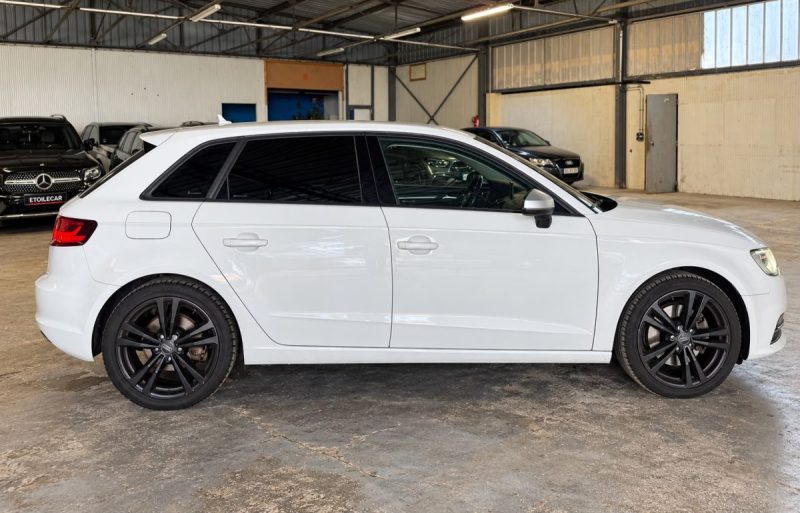 AUDI A3 SPORTBACK 1.8 TFSI 180CH AMBITION 2014