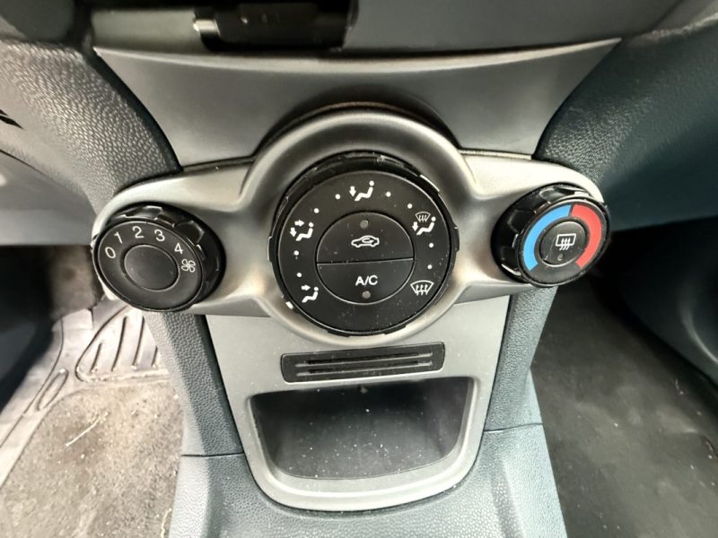 FORD FIESTA VI 1.25i  60ch