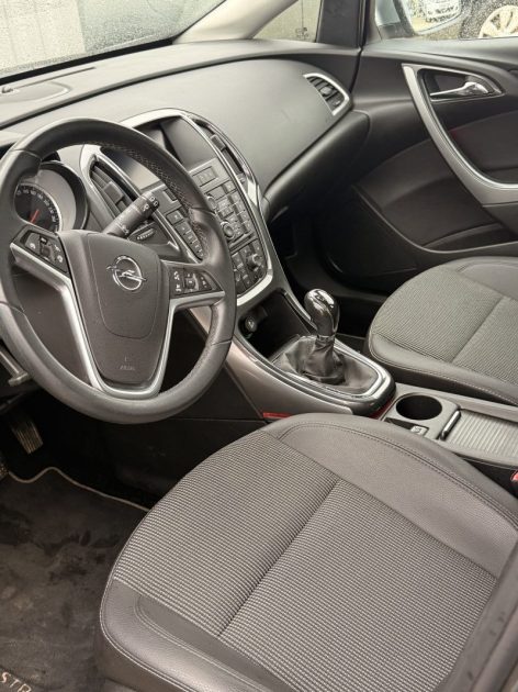 OPEL ASTRA J 1.7 CDTI 16V 110CV 2014 177 000 KM 