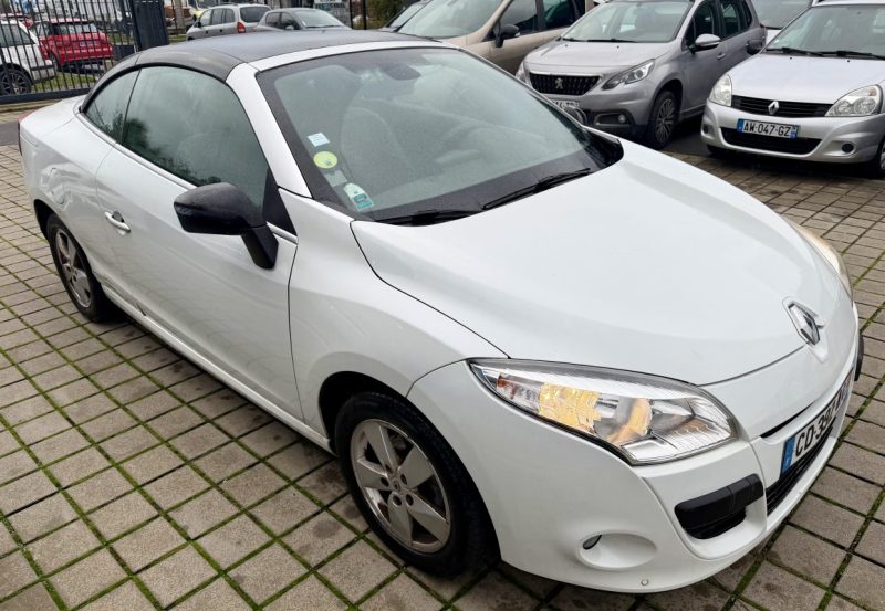 RENAULT MEGANE 1.5 DCI 110CH ECO2 FAP  2012