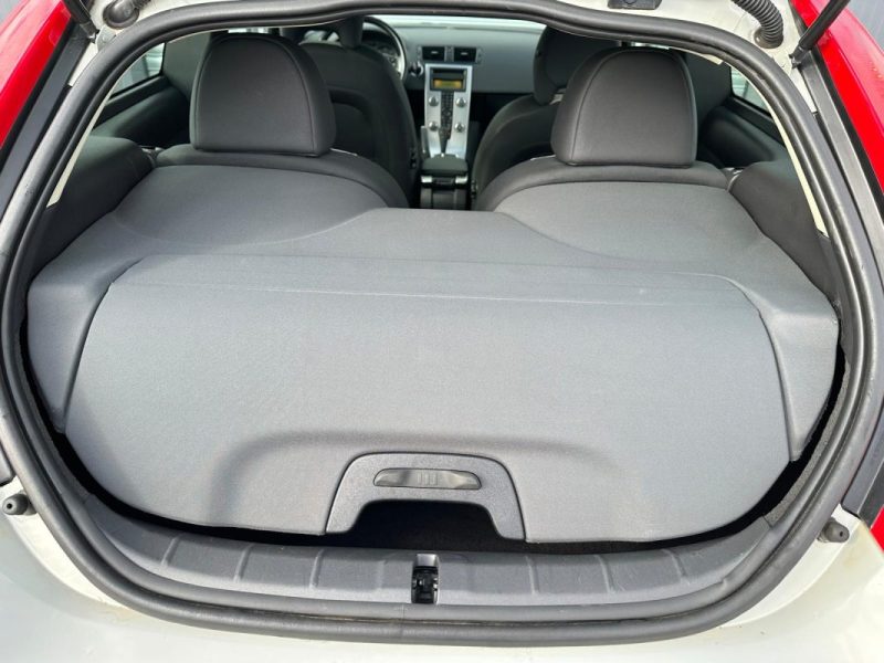 Volvo c30 phase 2 d3 150 ch – bva – toit ouvrant – garantie 12 mois