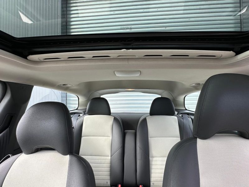 Volvo c30 phase 2 d3 150 ch – bva – toit ouvrant – garantie 12 mois