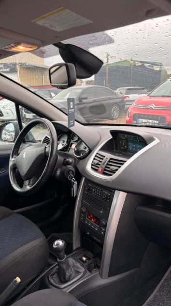PEUGEOT 207 1.6 HDI 110 EXECUTIVE 2007