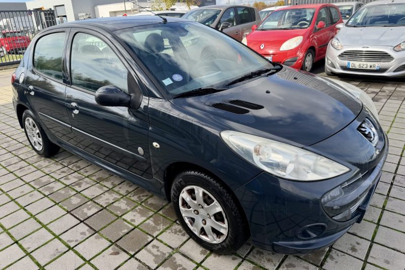 PEUGEOT 206+ 1.4 75CH GÉNÉRATION 2012