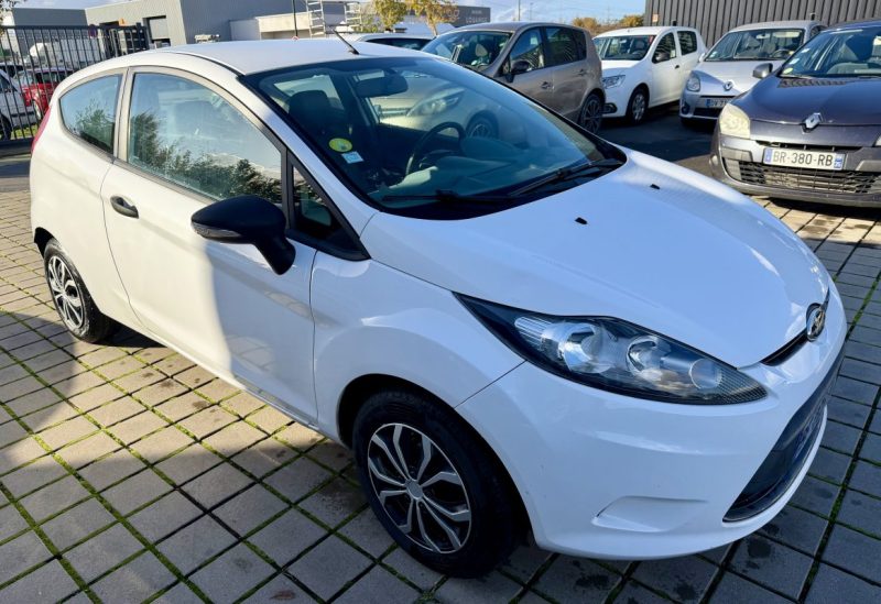 FORD FIESTA VI 1.4 TDCI 70 AMBIENTE 2010