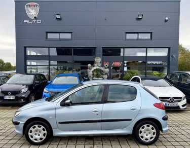 PEUGEOT 206 35 PORTES 1.4 I 2004