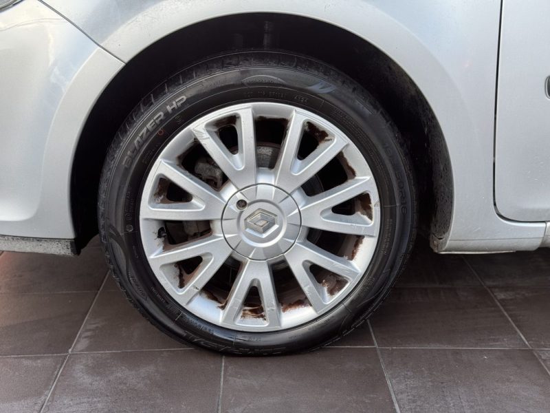 RENAULT CLIO III 1.5 DCI 2006