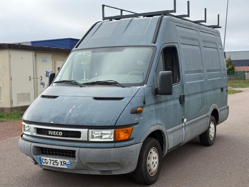 IVECO DAILY 29L12 III 2.3 116ch