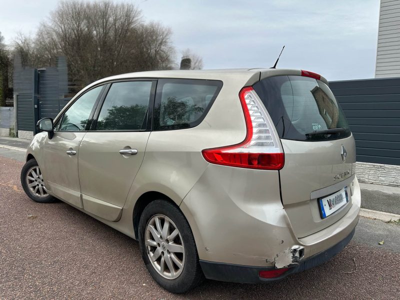 RENAULT MEGANE SCENIC  2009